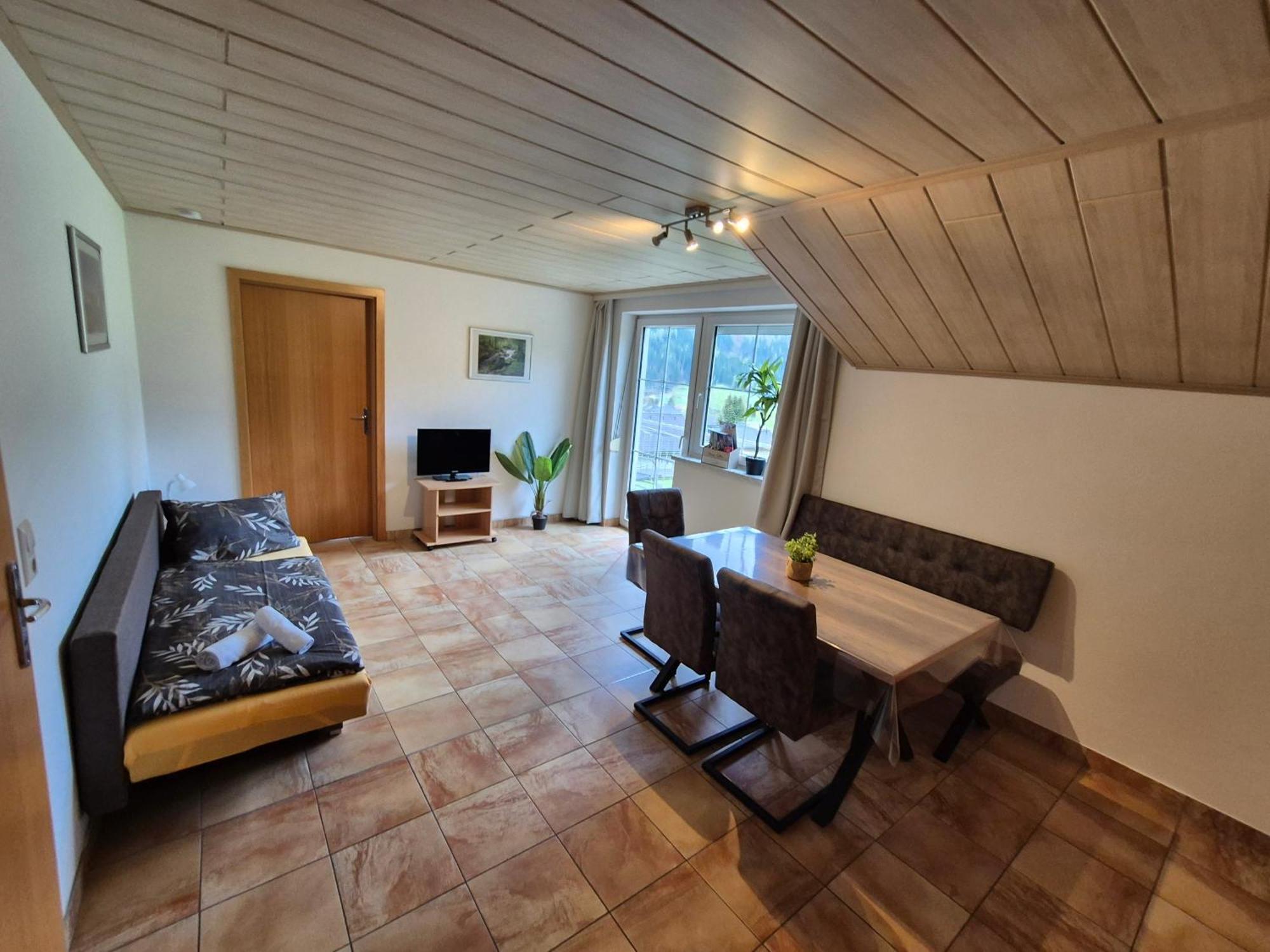 Appartementhaus Flattach Goritschnig Exterior foto